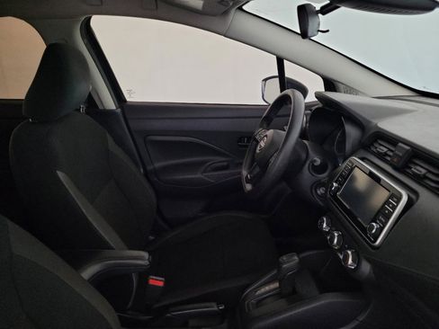 Used 2025 Nissan Versa S w/ Trunk Package FWD image 21