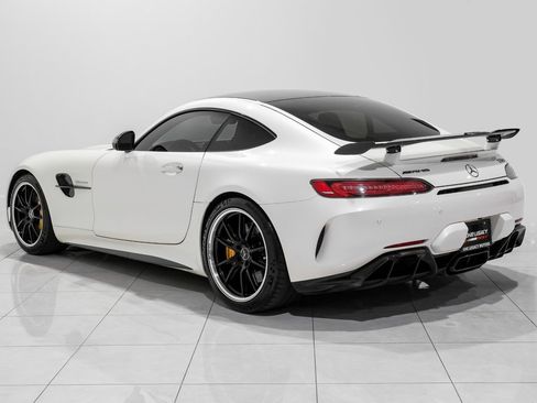Used 2018 Mercedes-Benz AMG GT R image 8