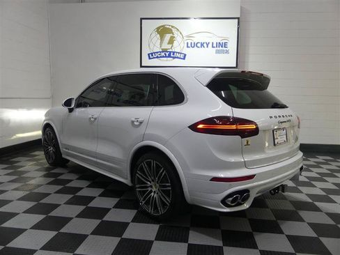Used 2016 Porsche Cayenne GTS AWD/4WD image 11