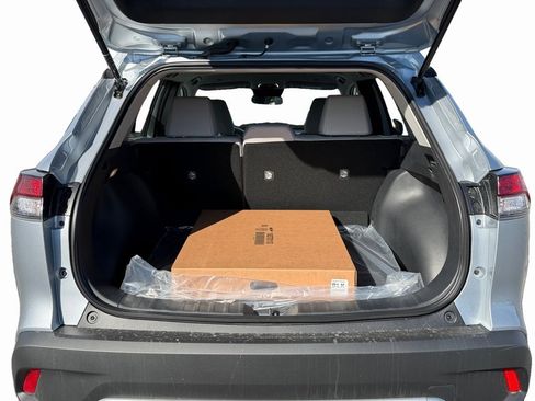 Certified 2026 Toyota Corolla Cross LE image 19