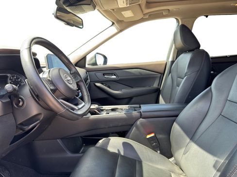 Used 2023 Nissan Rogue SL w/ SL Premium Package FWD image 15