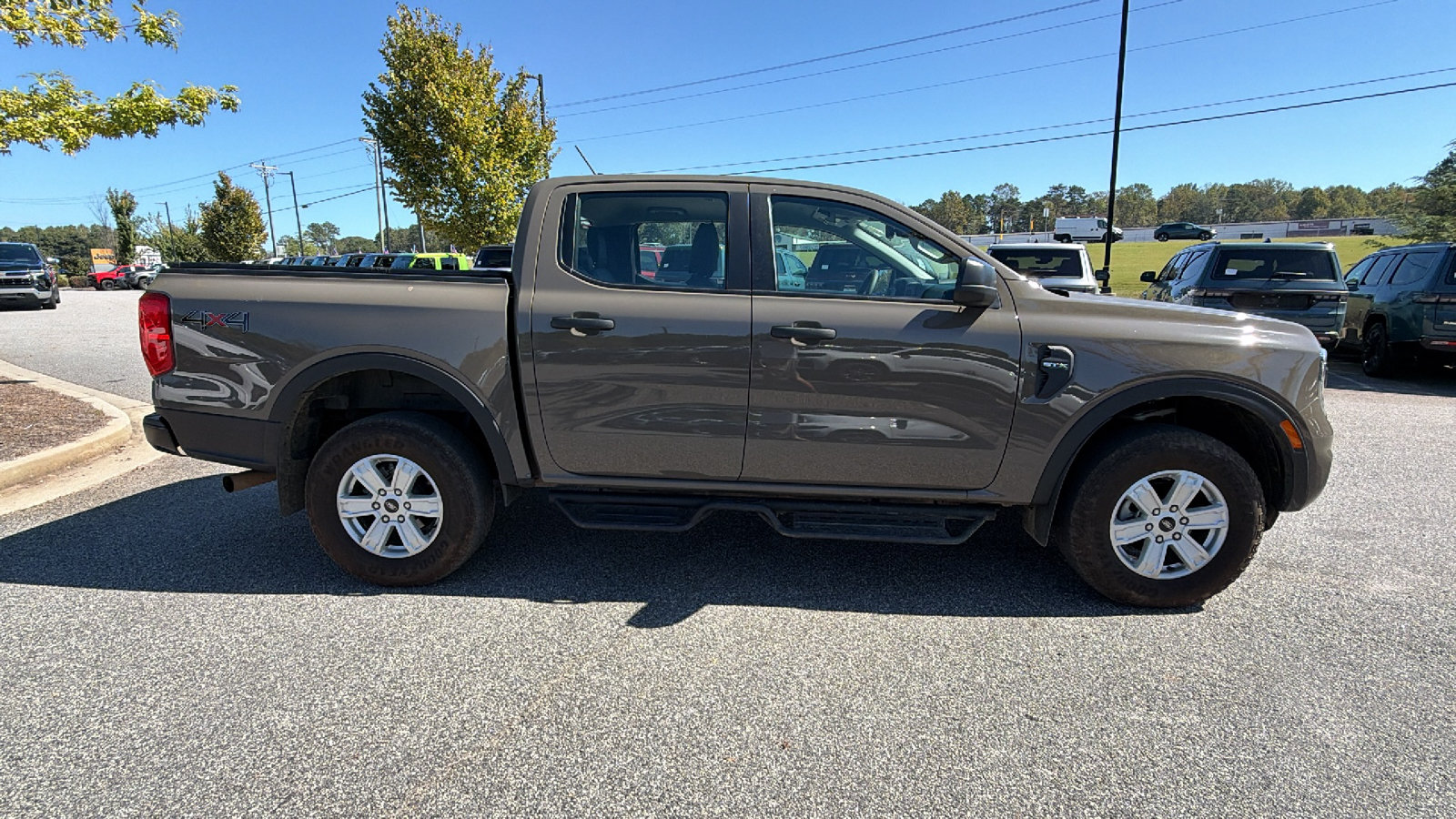 Used 2025 Ford Ranger XL w/ Trailer Tow Package AWD/4WD image 7