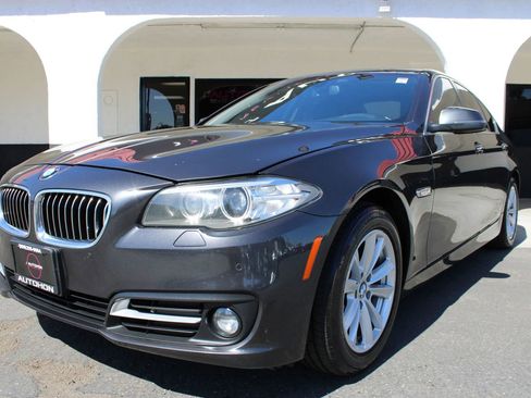 Used 2016 BMW 528i 528i Sedan 4D image 4