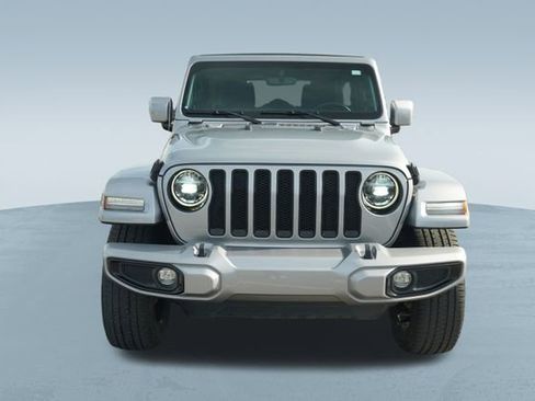 Used 2021 Jeep Wrangler Unlimited Sahara image 2