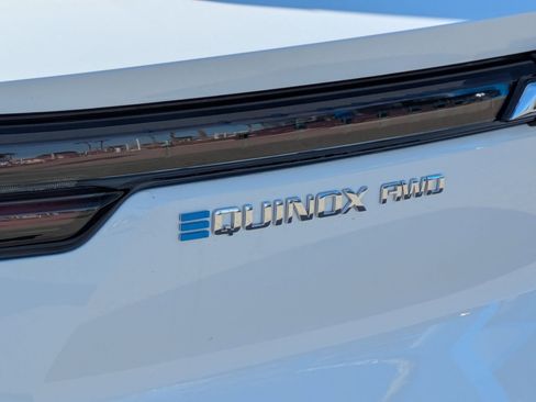 Used 2026 Chevrolet Equinox EV LT w/ LPO, All-Weather Mat Package AWD/4WD image 27