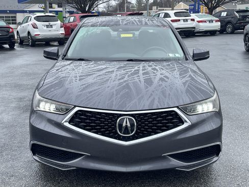 Used 2018 Acura TLX image 3