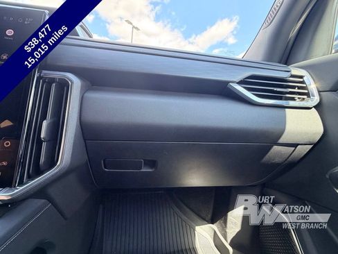 Used 2024 GMC Acadia Elevation w/ Luxury Package AWD/4WD image 28