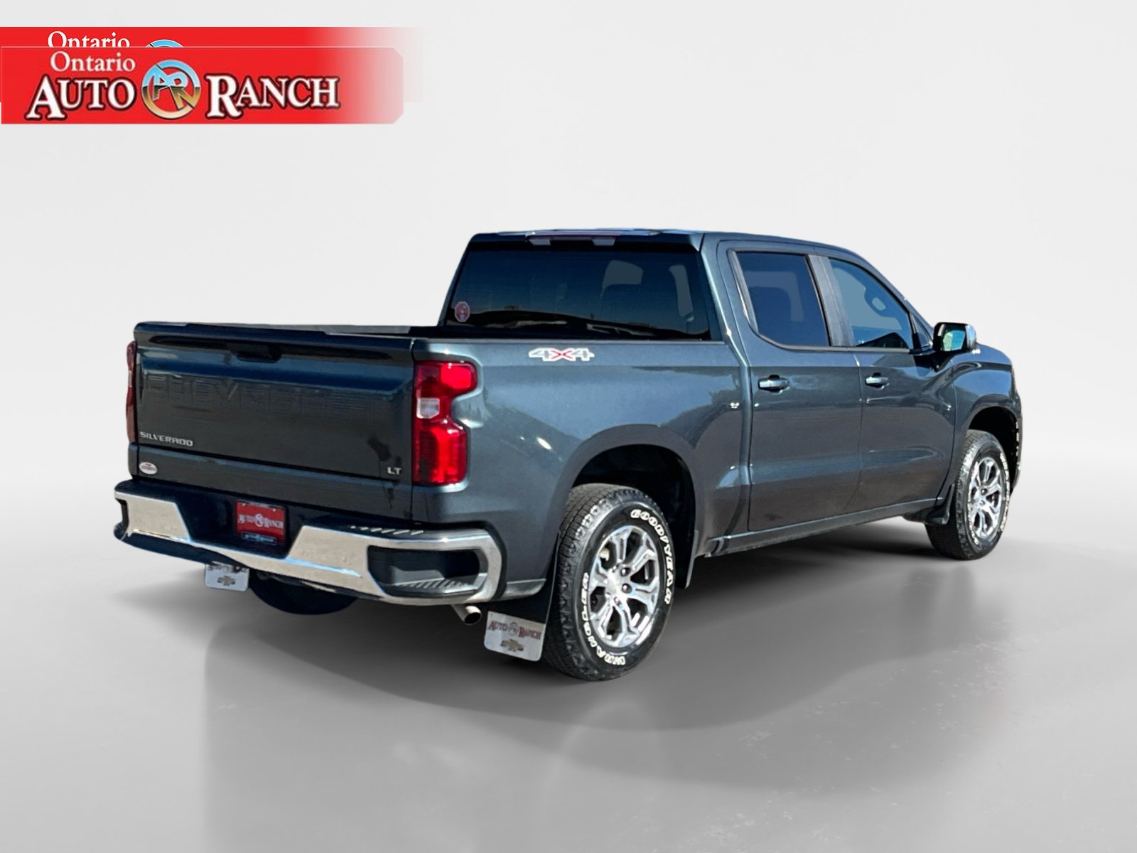 Used 2020 Chevrolet Silverado 1500 LT AWD/4WD image 5
