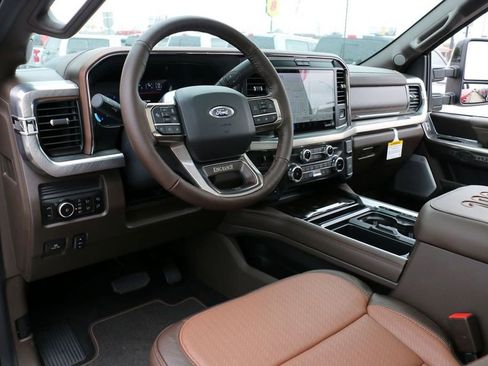 New 2026 Ford F250 King Ranch w/ FX4 Off-Road Package AWD/4WD image 23