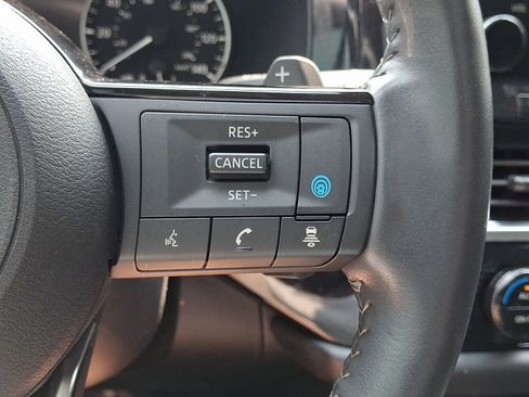 Certified 2024 Nissan Pathfinder SL w/ SL Premium Package AWD/4WD image 27