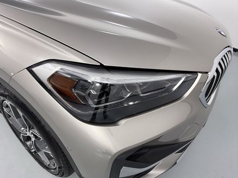 Used 2021 BMW X1 xDrive28i w/ Convenience Package image 9