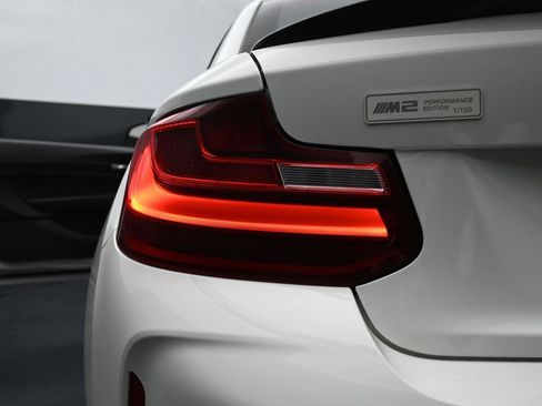 Used 2017 BMW M2 image 11