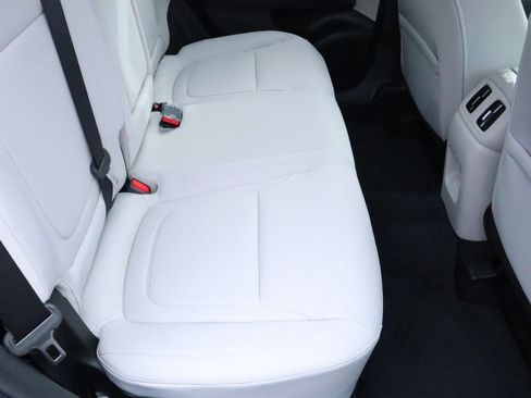 New 2026 Hyundai Tucson Blue SE image 18