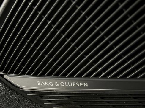 Used 2023 Audi S4 Premium Plus w/ Premium Plus Package image 22