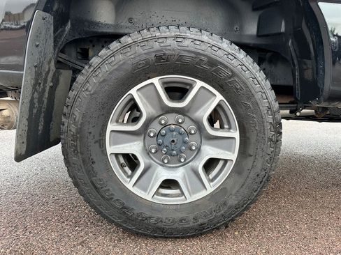 Used 2023 Ford F250 Lariat w/ FX4 Off-Road Package AWD/4WD image 37
