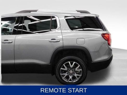 Used 2023 GMC Acadia SLT image 27