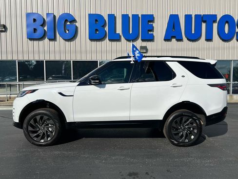 Used 2022 Land Rover Discovery S R-Dynamic AWD/4WD image 2