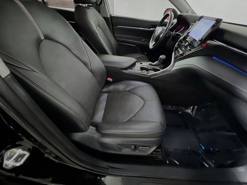 Used 2024 Toyota Camry XSE w/ Driver Assist Package FWD image 31