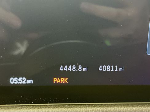 Used 2025 Mercedes-Benz GLA 250 4MATIC image 19