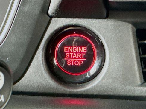 Used 2023 Honda Pilot Elite image 39