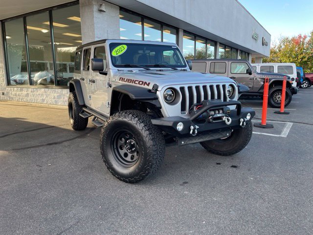 Used 2023 Jeep Wrangler Unlimited Rubicon AWD/4WD image 3