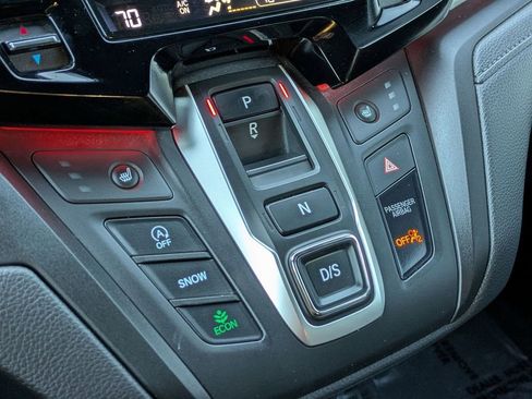 Used 2025 Honda Odyssey Sport-L image 18