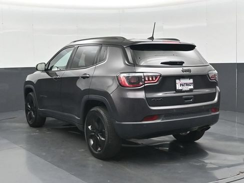 Used 2020 Jeep Compass Latitude AWD/4WD image 7