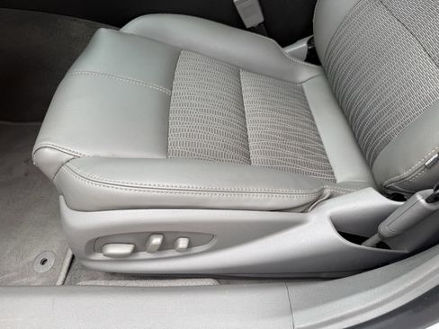 Used 2019 Chevrolet Impala LT image 28