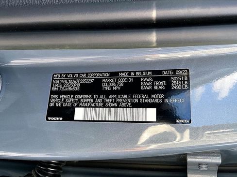 Used 2023 Volvo XC40 B5 Plus w/ Driver Assist Package image 19