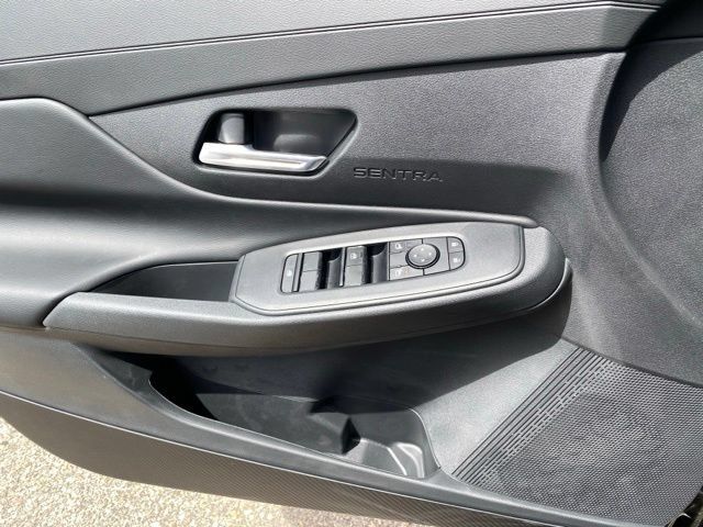 New 2027 Nissan Sentra SV FWD image 13