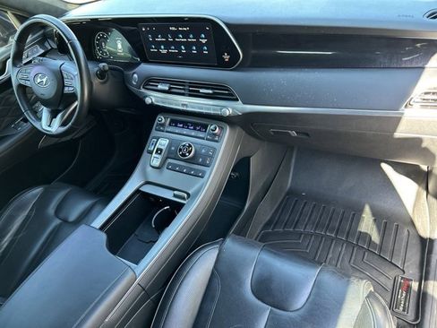 Used 2022 Hyundai Palisade Calligraphy image 18