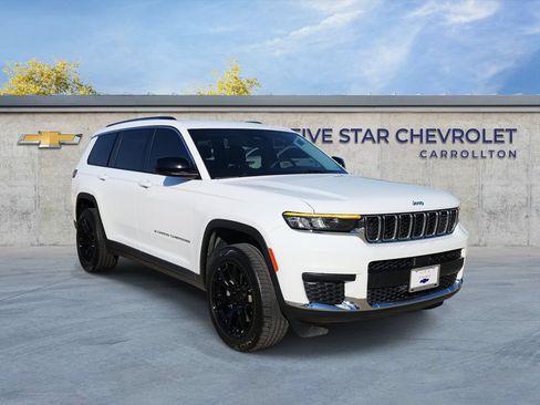 Used 2023 Jeep Grand Cherokee L Laredo RWD image 1