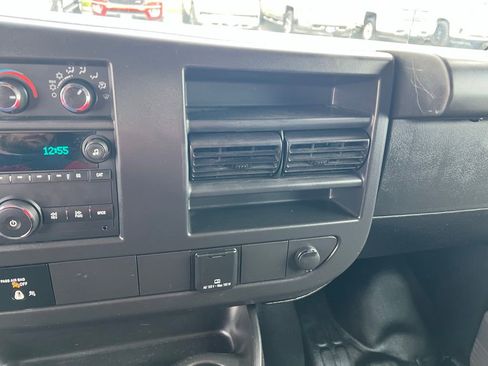 Used 2024 Chevrolet Express 2500 w/ Driver Convenience Package image 30