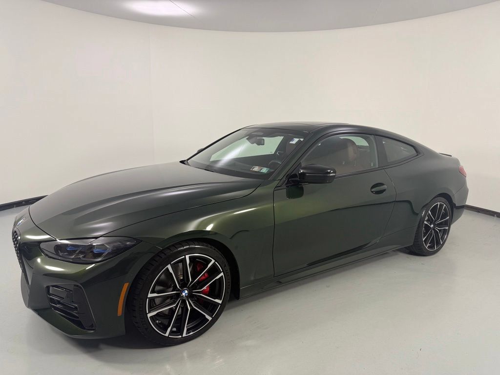 Used 2024 BMW 430i Coupe w/ M Sport Package RWD image 3