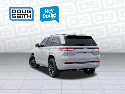 New 2026 Jeep Grand Cherokee Limited image 3