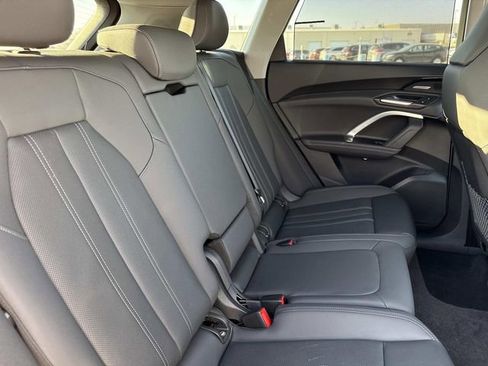 Certified 2025 Audi Q5 2.0T Premium Plus w/ Premium Plus image 27