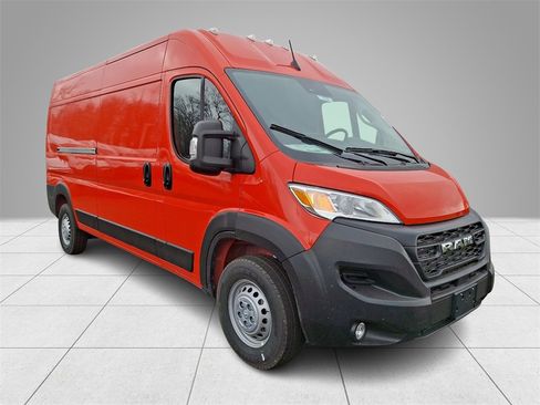New 2025 RAM ProMaster 2500 w/ Premium Convenience Group image 2