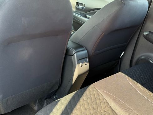 Used 2023 Nissan Kicks SV image 27