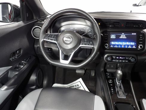 Used 2024 Nissan Kicks SR w/ SR Premium Package image 14
