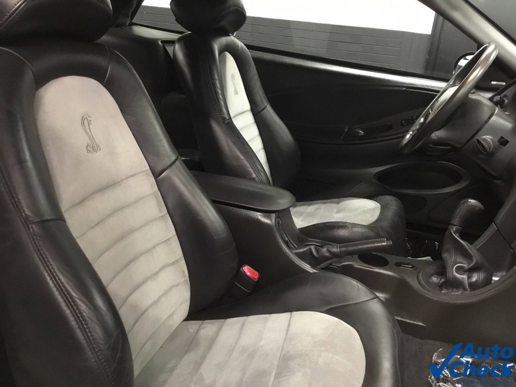 Used 2001 Ford Mustang Cobra RWD image 37