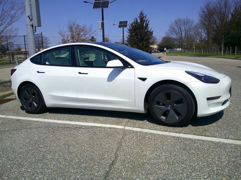 Used 2021 Tesla Model 3 Long Range AWD/4WD image 11