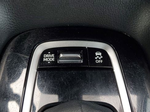 Certified 2024 Toyota Corolla SE image 28