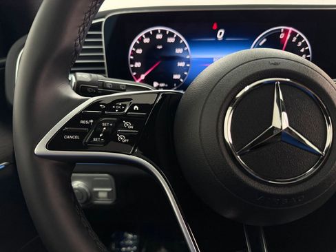 Used 2026 Mercedes-Benz GLE 450e 4MATIC image 15