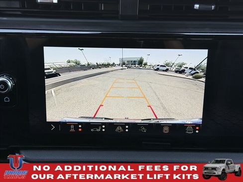 Used 2024 GMC Sierra 1500 AT4 w/ Technology Package AWD/4WD image 39