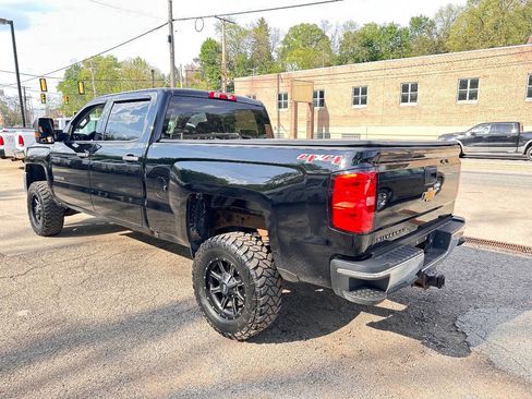 Used 2017 Chevrolet Silverado 2500 W/T w/ WT Convenience Package AWD/4WD image 5