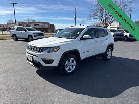 Used 2019 Jeep Compass Latitude w/ Popular Equipment Group image 3