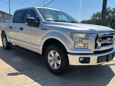 Used 2015 Ford F150 XLT w/ Equipment Group 301A Mid image 7