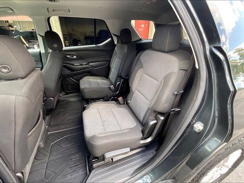 Used 2021 Chevrolet Traverse LT w/ LPO, Floor Liner Package AWD/4WD image 25