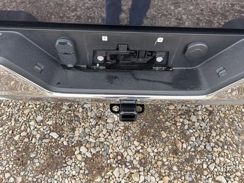 Used 2023 Chevrolet Silverado 1500 LT image 38