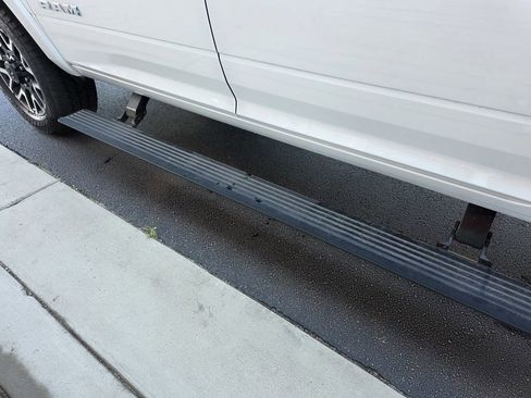 Used 2025 RAM 3500 Longhorn image 39